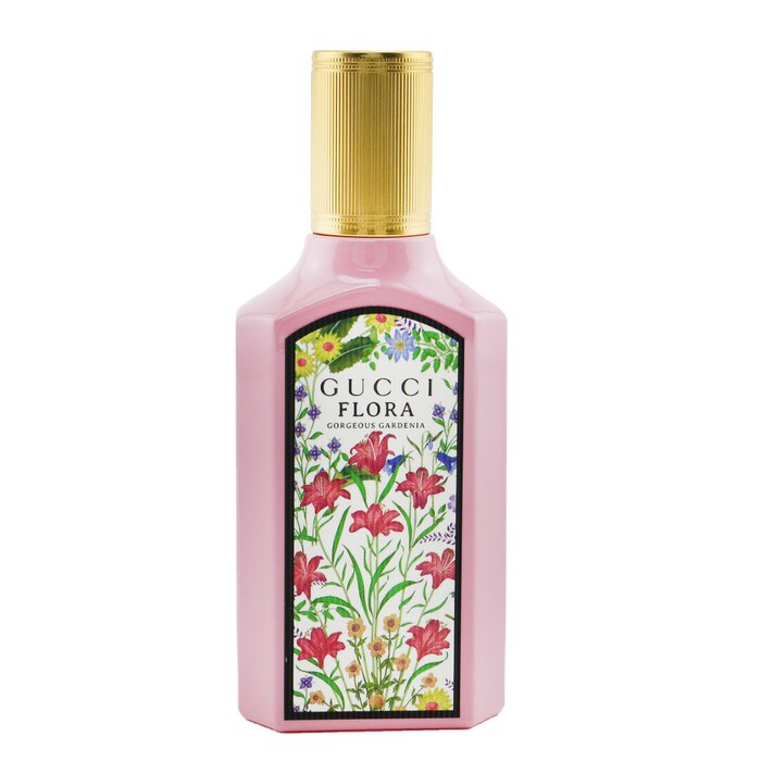A more highly concentrated version of the original Eau de Toilette Fresh, sweet, creamy, warm, sensual, feminine & delightful Top notes of blossom accord, Italian mandarin & red berries Heart notes of white gardenia, jasmine absolute & frangipani flower Base notes of patchouli & brown sugar accord Launched in 2021 Perfect for all occasions Encased within a new, elongated bottle, crafted from lacquered pink glass featuring a shiny gold cap