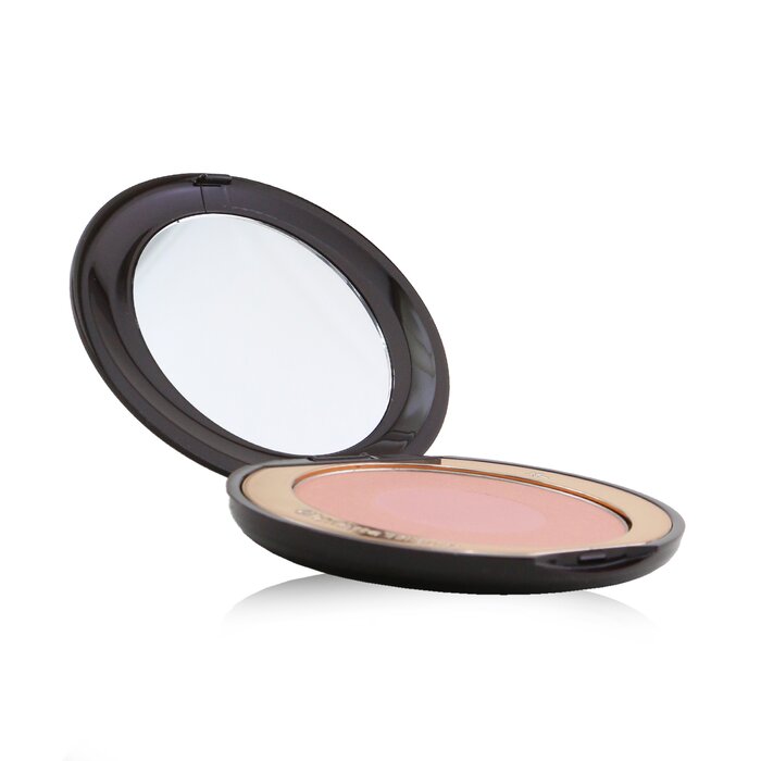 A powder blusher with a creamy, color-rich texture Buildable formula adds a healthy, perfect & even glow Light Flex Technology captures & reflects light for a glowing complexion Color-rich pigments are rolled into finely crushed pearls that buff & smooth skin for excellent blendability & flawless color uniformity Paraben-free, gluten-free, sulfate-free & not tested on animals Available in a range of shades for matching