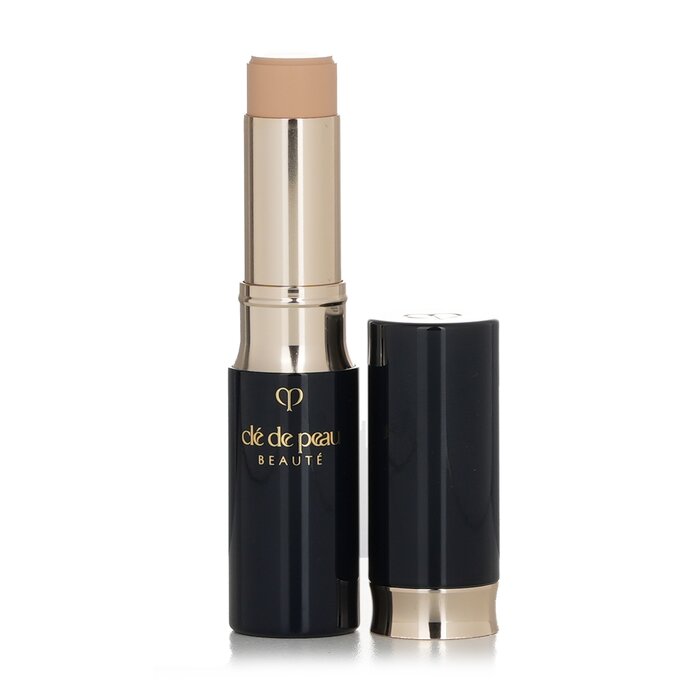 An upgraded concealer that creates a natural, yet high coverage finish Inspired by the radiance of diamond that melds with skin to deliver an astoundingly seamless effect Features an incredibly smooth texture that closely fits skin Forms a thin, comfortable layer leading to a flawless & luminous look Enriched with exclusive Light-Empowering Enhancer & Light-Empowering Treatment Powder to improve radiance & maintain skin’s condition Supports skin’s inherent potential against damages caused by environmental aggressors such as dryness, UVA, UVB, blue light & infrared rays Elevates skin’s natural appearance while locking in moisture for 6 hours Boasts an impressive 16-hour long lasting finish Non-comedogenic & dermatologist-tested Available in an array of shades