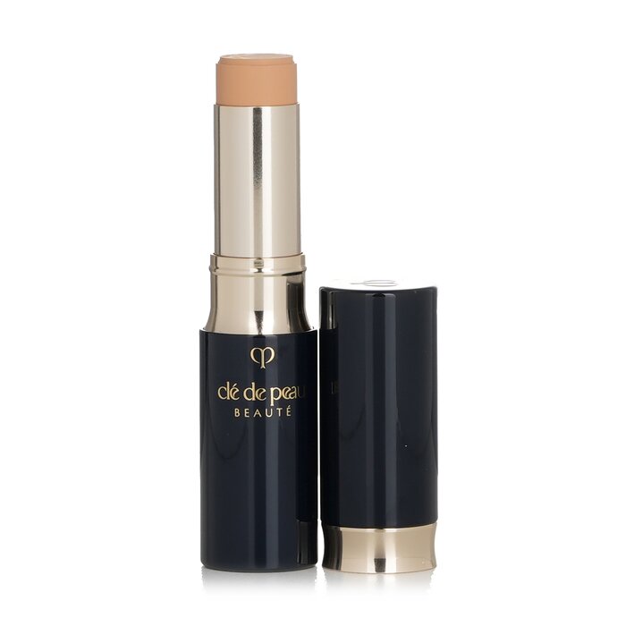 An upgraded concealer that creates a natural, yet high coverage finish Inspired by the radiance of diamond that melds with skin to deliver an astoundingly seamless effect Features an incredibly smooth texture that closely fits skin Forms a thin, comfortable layer leading to a flawless & luminous look Enriched with exclusive Light-Empowering Enhancer & Light-Empowering Treatment Powder to improve radiance & maintain skin’s condition Supports skin’s inherent potential against damages caused by environmental aggressors such as dryness, UVA, UVB, blue light & infrared rays Elevates skin’s natural appearance while locking in moisture for 6 hours Boasts an impressive 16-hour long lasting finish Non-comedogenic & dermatologist-tested Available in an array of shades