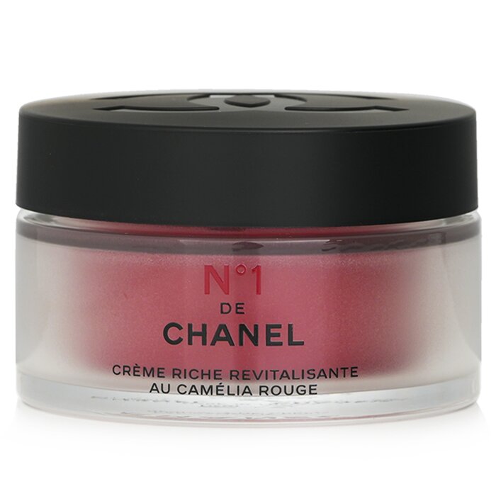 A nourishing & revitalizing cream for face & décolleté The rich, buttery texture melts onto skin Formulated with 97% naturally derived ingredients & 76% camellia-derived ingredients Concentrated in red camellia extract & oil, & camellia ceramides d boosts cellular vitality by prolonging the life expectancy of healthy cells. Visibly smooths wrinkles, refines pores & restores skin elasticity Protects skin from external aggressors & cold winter weather Skin feels more comfortable, well moisturized & glows with vitality Perfect for all skin types, even sensitive