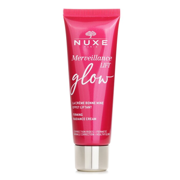 A firming day cream that smooths wrinkles, boosts radiance & enhances skin’s youthful glow Delivers a silky, powdery texture infused with 96% natural origin ingredients for a flawless finish & instant smoothing effect Utilizes ultra-corrective Micro-Algae Oil containing 4 billion native cells per drop to visibly firm skin & reduce wrinkle depth over time Combines antioxidant-rich Tomato Fruit Extract & Rosemary Leaf Extract to brighten complexion, protect against oxidative stress & even skin tone Supports skin barrier repair with Squalane, Shea Butter & Sunflower Seed Oil to deeply nourish, soften & improve elasticity Enhances hydration & skin resilience with Chlorella Vulgaris Extract, Althaea Root & Undaria Pinnatifida for long-lasting comfort & suppleness Suits normal to combination skin types, ideal for those seeking anti-aging care with a radiant, natural finish Made in France